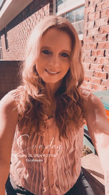 Sharon Howell — UGC Creator on Pitchlo