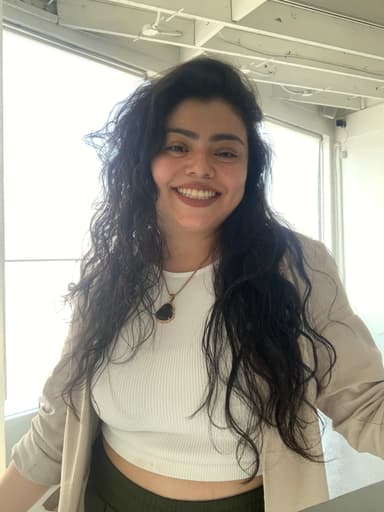 Naomy Guerra — UGC Creator on Pitchlo