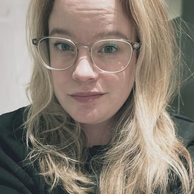 Lindsay Davies — UGC Creator on Pitchlo