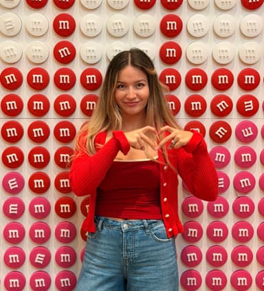 Nikki Umarova — UGC Creator on Pitchlo