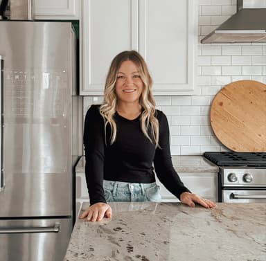 Niki Spender ā UGC Creator on Pitchlo